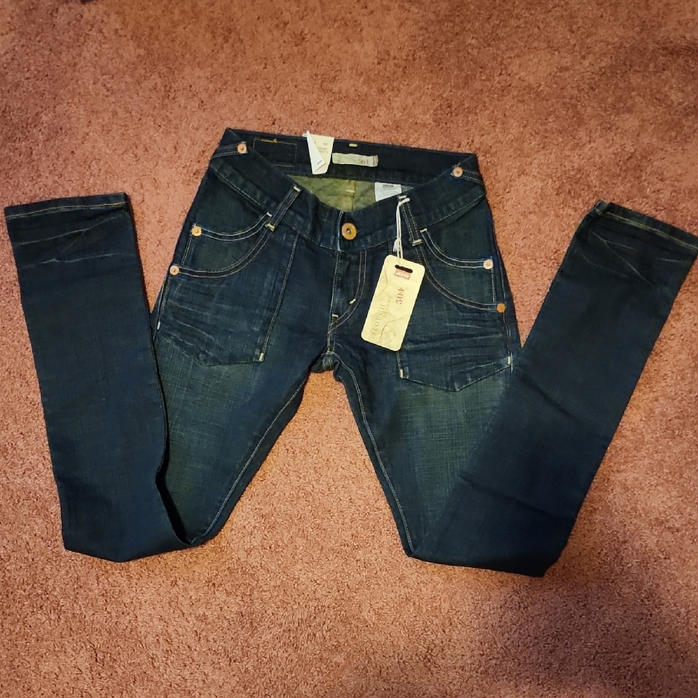 Levi's Blue Skinny Jeans with Faded Indigo Wash